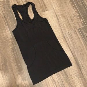 Lululemon swiftly run tank